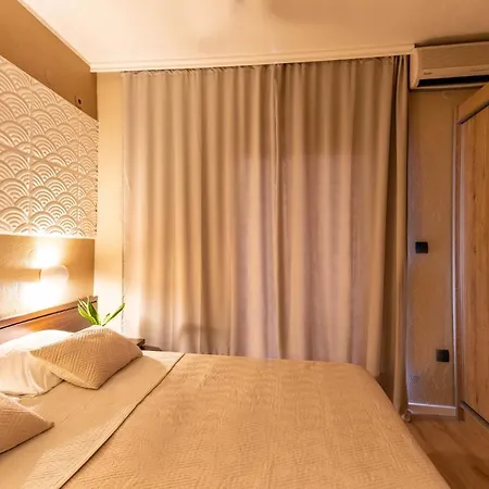 ベッド・アンド・ブレックファスト Maimare 3*