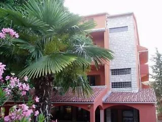 Bed & Breakfast Maimare Biograd Na Moru