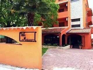 Maimare Biograd Na Moru