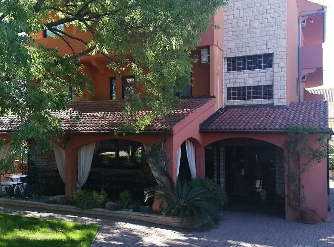 Maimare Bed & Breakfast 3*