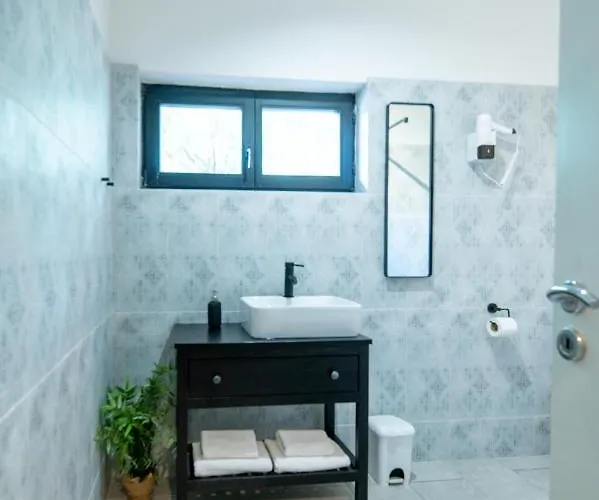 Maimare Biograd Na Moru