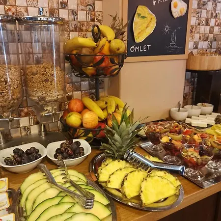 Maimare 3* Biograd na Moru