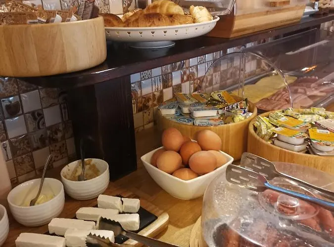 Alojamento de Acomodação e Pequeno-almoço Maimare