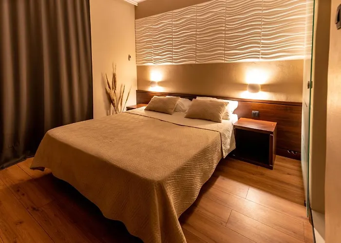 Maimare 3* Биоград-на-Мору