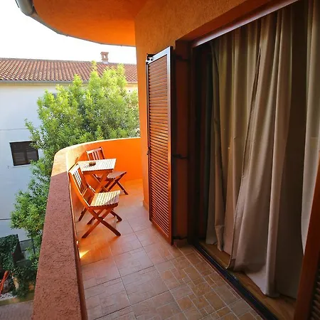 Maimare 3* Biograd Na Moru
