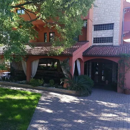 Maimare Bed & Breakfast 3*