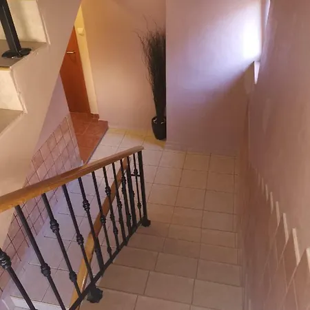 Bed & Breakfast Maimare 3*